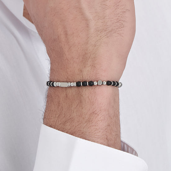 HERRENARMBAND AUS STAHL MIT SCHWARZEN ACHATSTEINEN