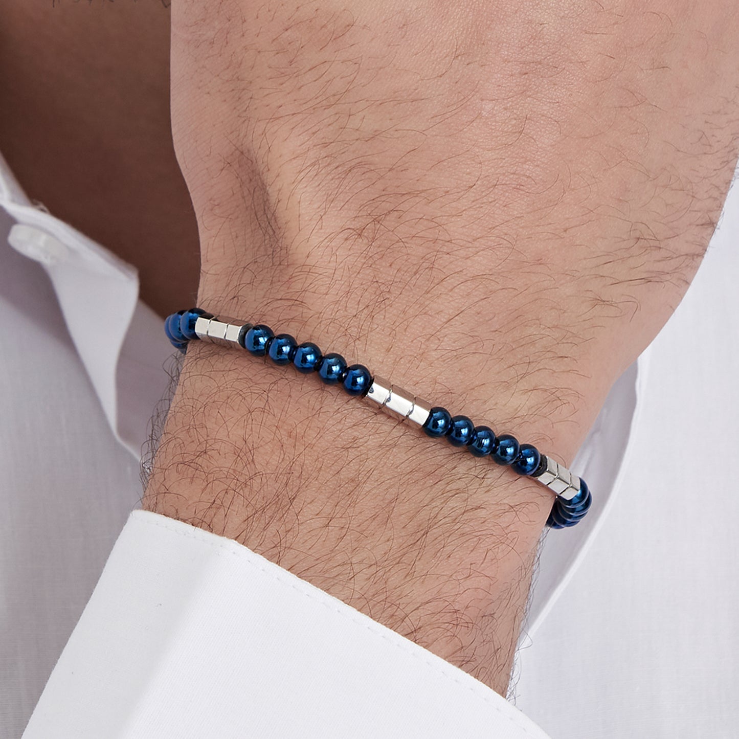 HERRENARMBAND AUS STAHL MIT BLAUEN STEINEN UND STAHLELEMENTEN